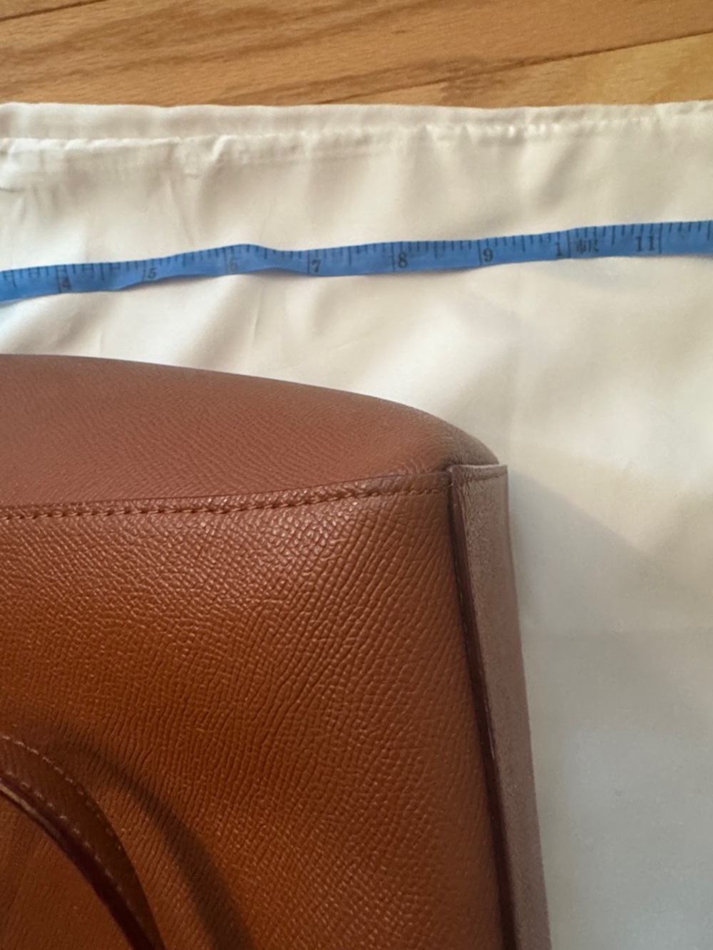 Coach Leather Tote in Chestnut Brown with Gold Hardware - Picture 15 of 15